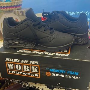 Skechers slip resistant work shoes